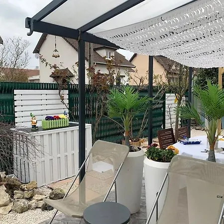 Apartment Proche De Centrex Paris Noisy-le-Grand