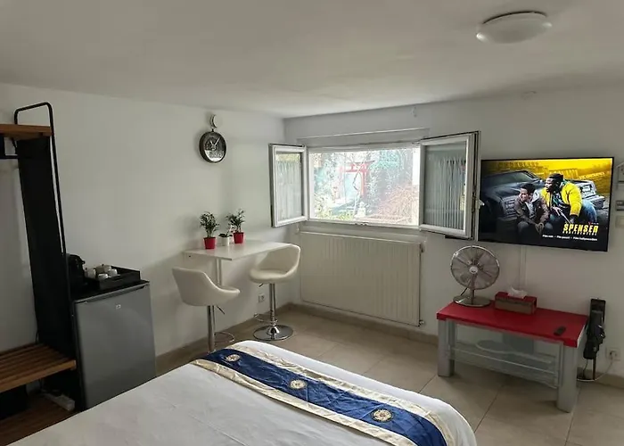 דירה Proche De Centrex Paris