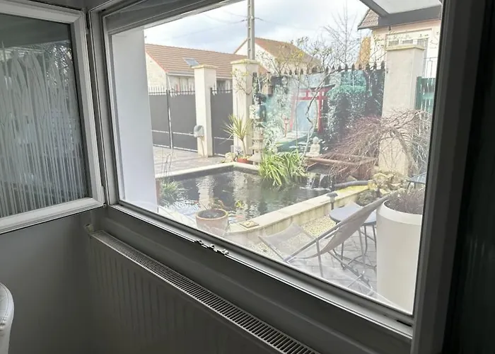 Proche De Centrex Paris דירה נואזי-לה-גראן
