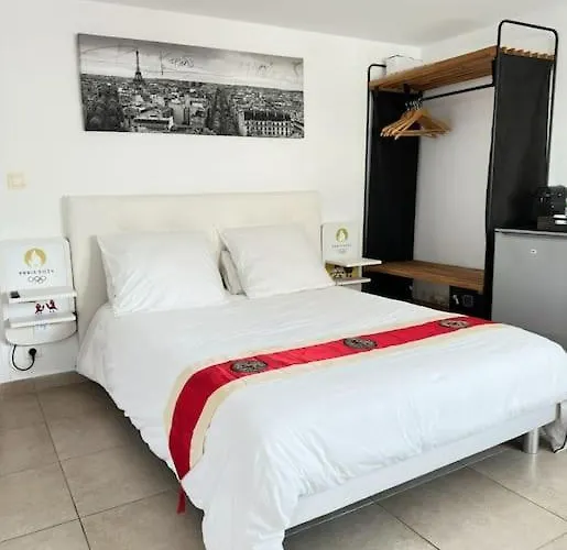 דירה Proche De Centrex Paris נואזי-לה-גראן