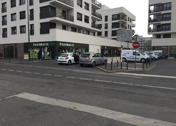 דירה Proche De Centrex Paris נואזי-לה-גראן
