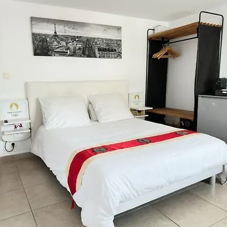 Apartment Proche De Centrex Paris Noisy-le-Grand