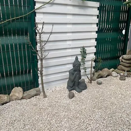 Apartment Proche De Centrex Paris