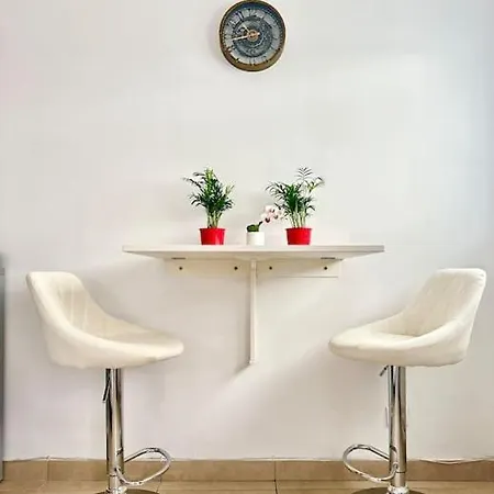 Proche De Centrex Paris Apartment